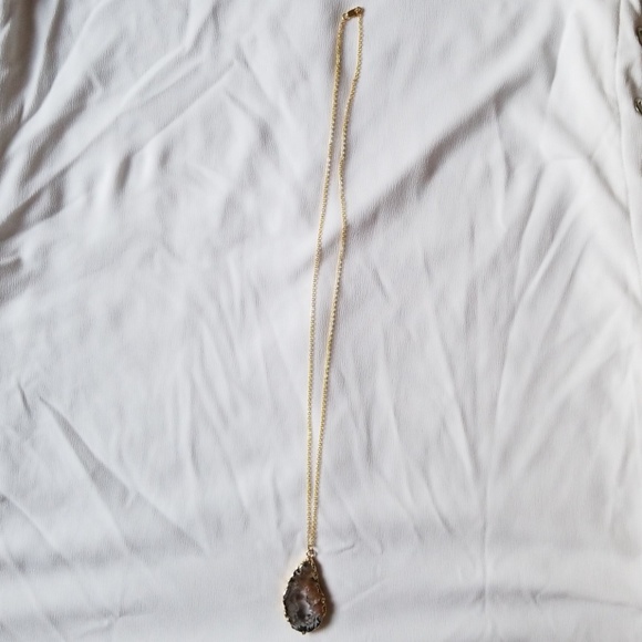 Necklace - Picture 2 of 4